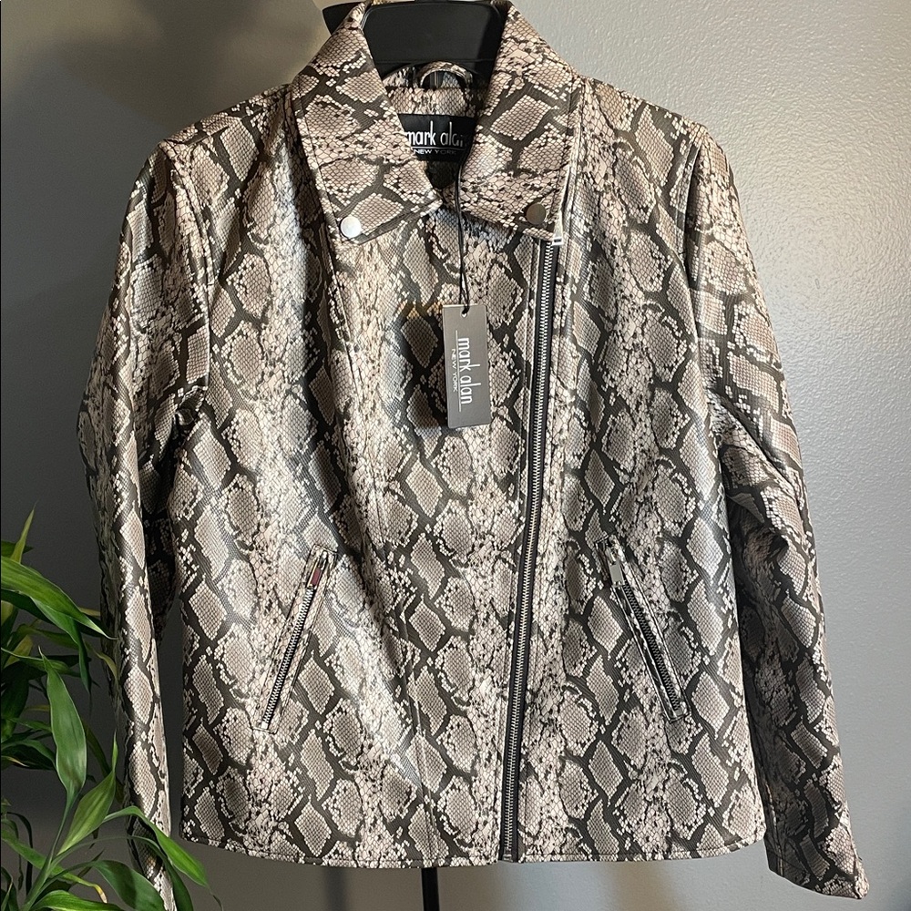 NWT Mark Alan Women's Snake Print Jacket - See matching skirt!